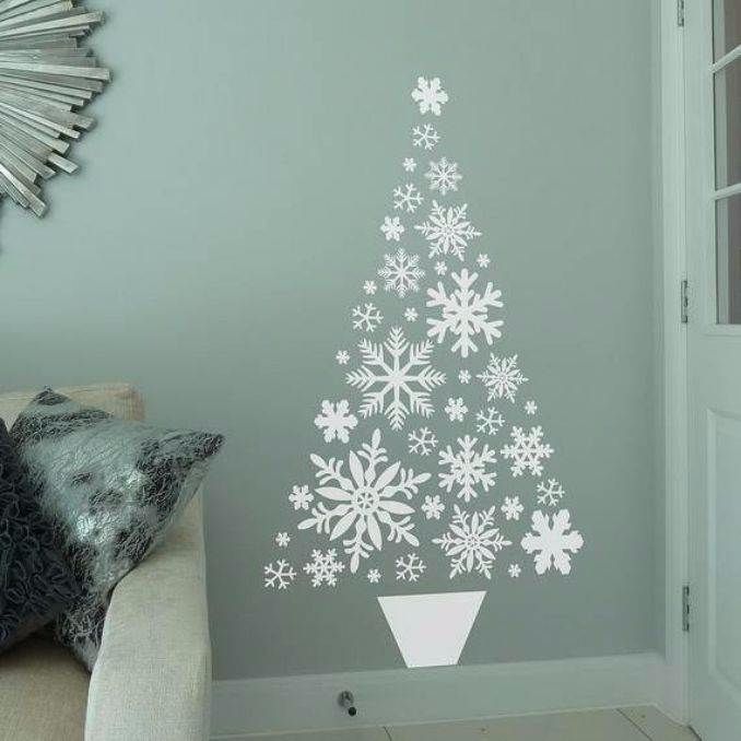 出典：pinterest　クリスマスツリー手作りおしゃれ壁飾り！DIYアイディア特集【北九州 新築・注文住宅】