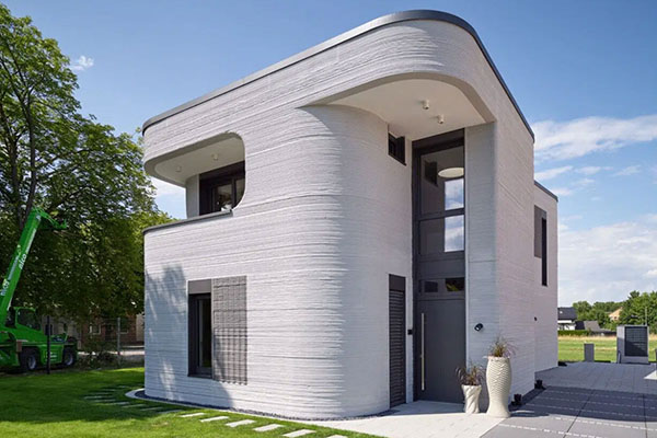 出典：ShareLab　ドイツ西部の都市ベックムで、3Dプリンターによって建築された2階建て住宅【北九州 新築・注文住宅】