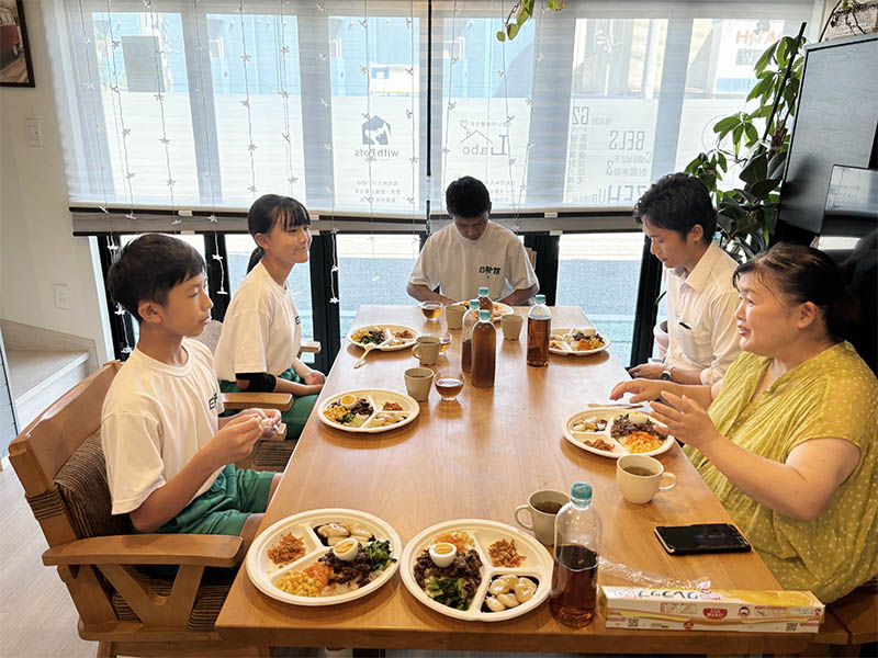 小倉日新館中学校 職場体験学習 みんなで作る楽しいランチタイム